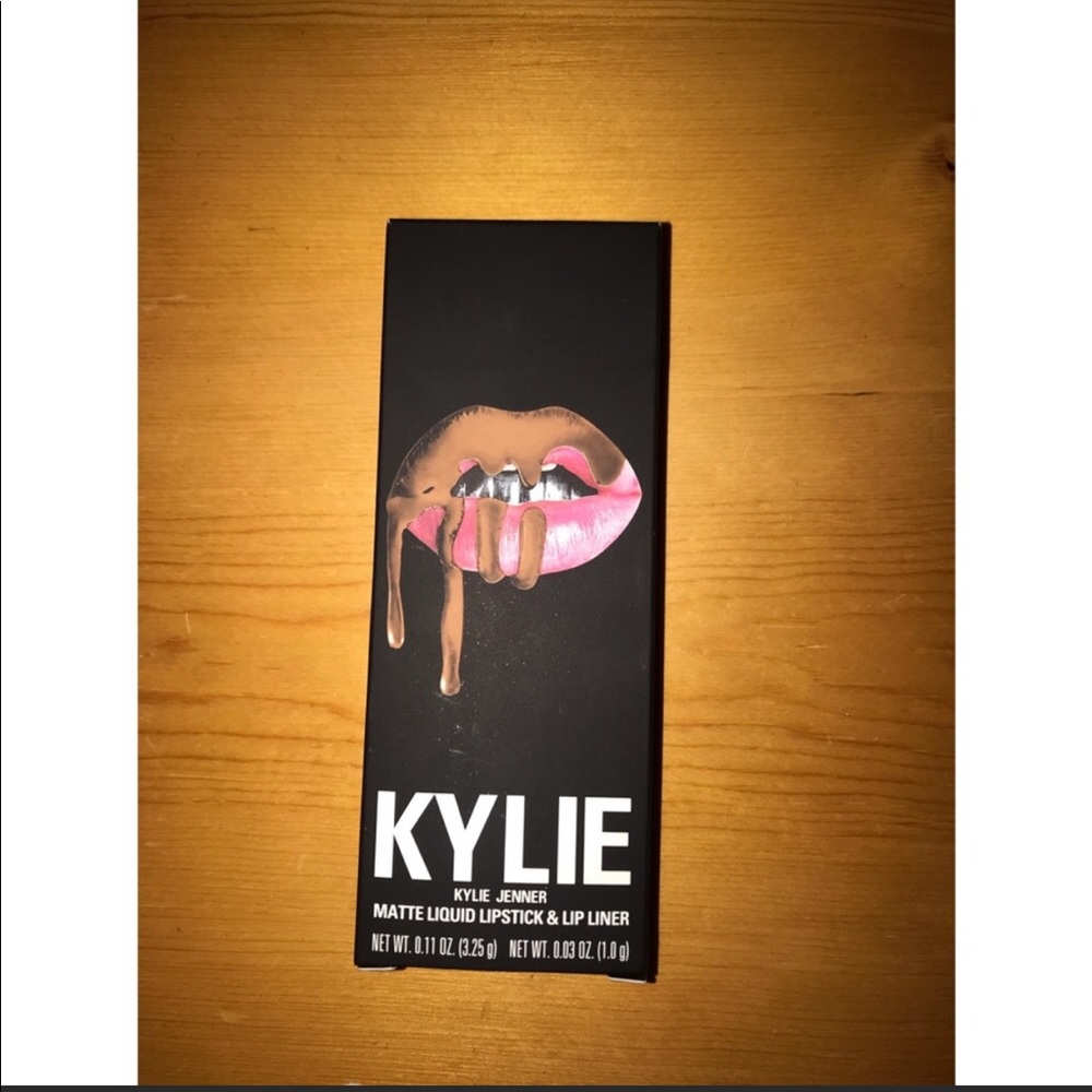 KYLIE COSMETICS HAZEL LIQUID LIPSTICK
